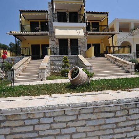 Koronisia Apartments Phòng bức ảnh