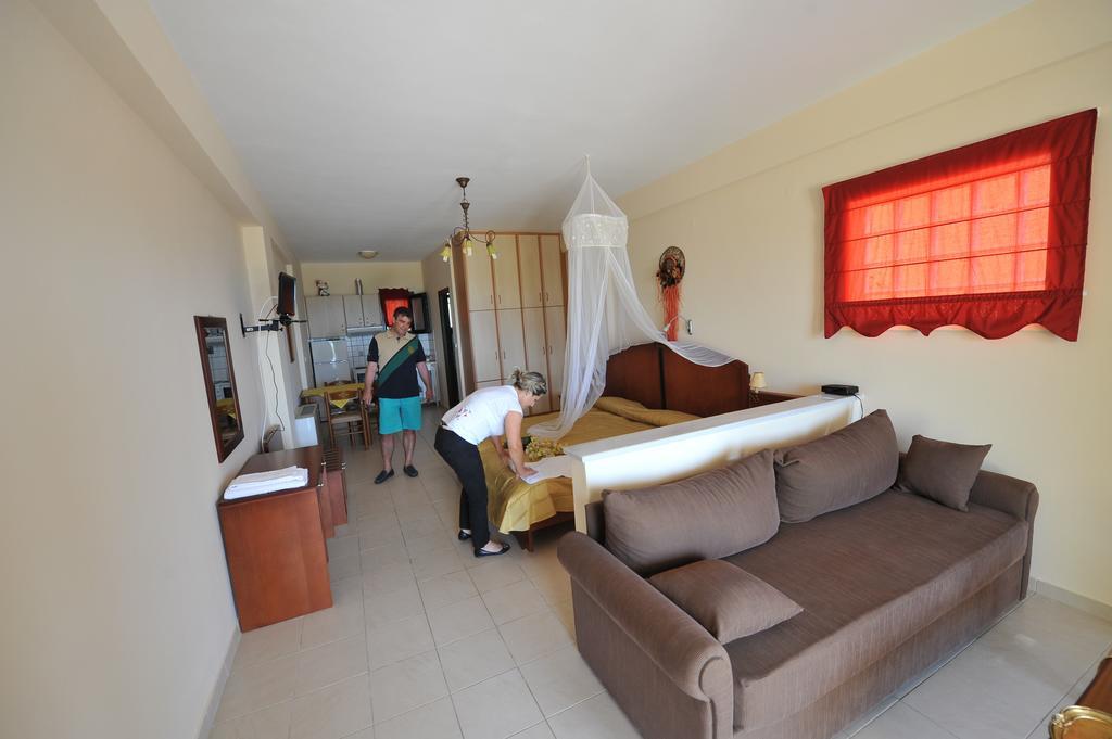 Koronisia Apartments Phòng bức ảnh