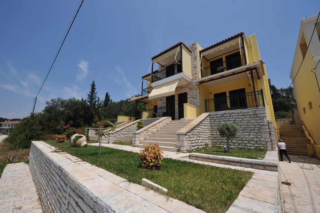 Koronisia Apartments Phòng bức ảnh